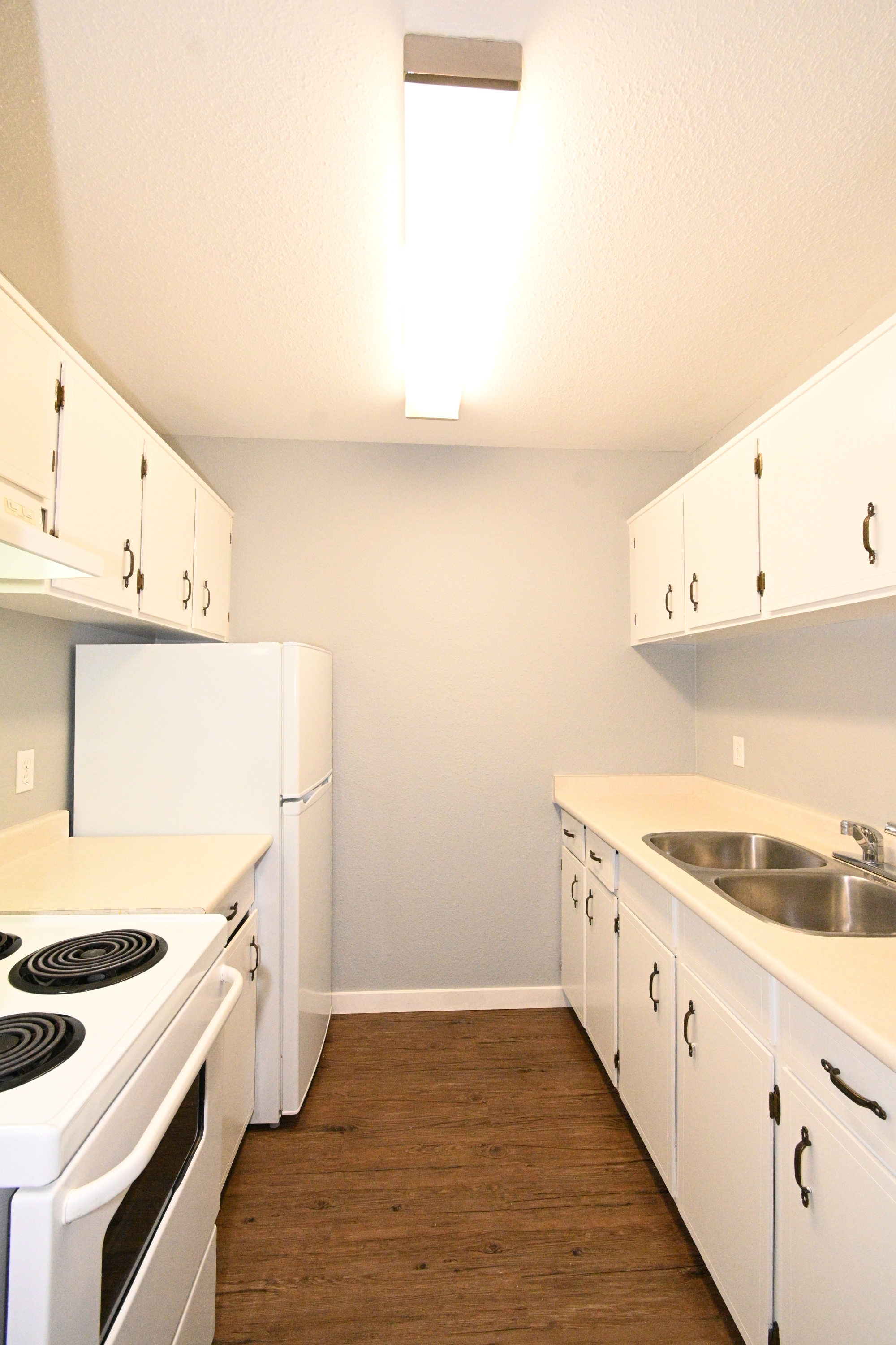 4280 Quentin Avenue - 212