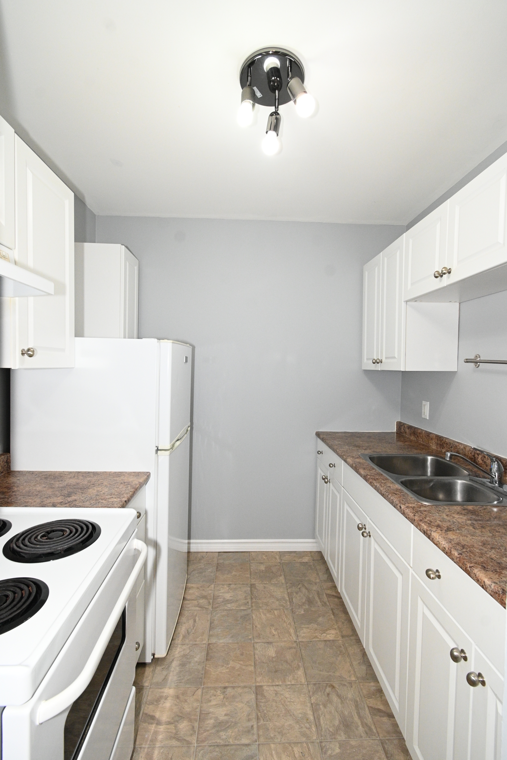 4280 Quentin Avenue - 310